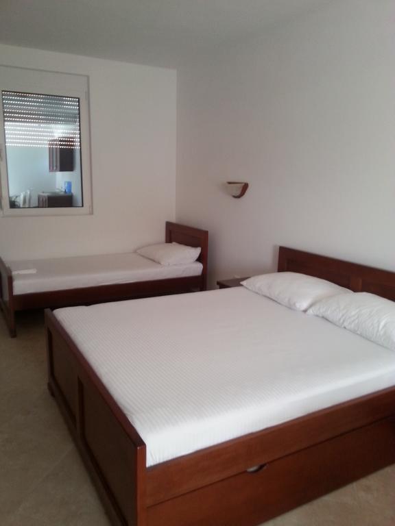 Apartments Vila A1 Dobra Voda Extérieur photo