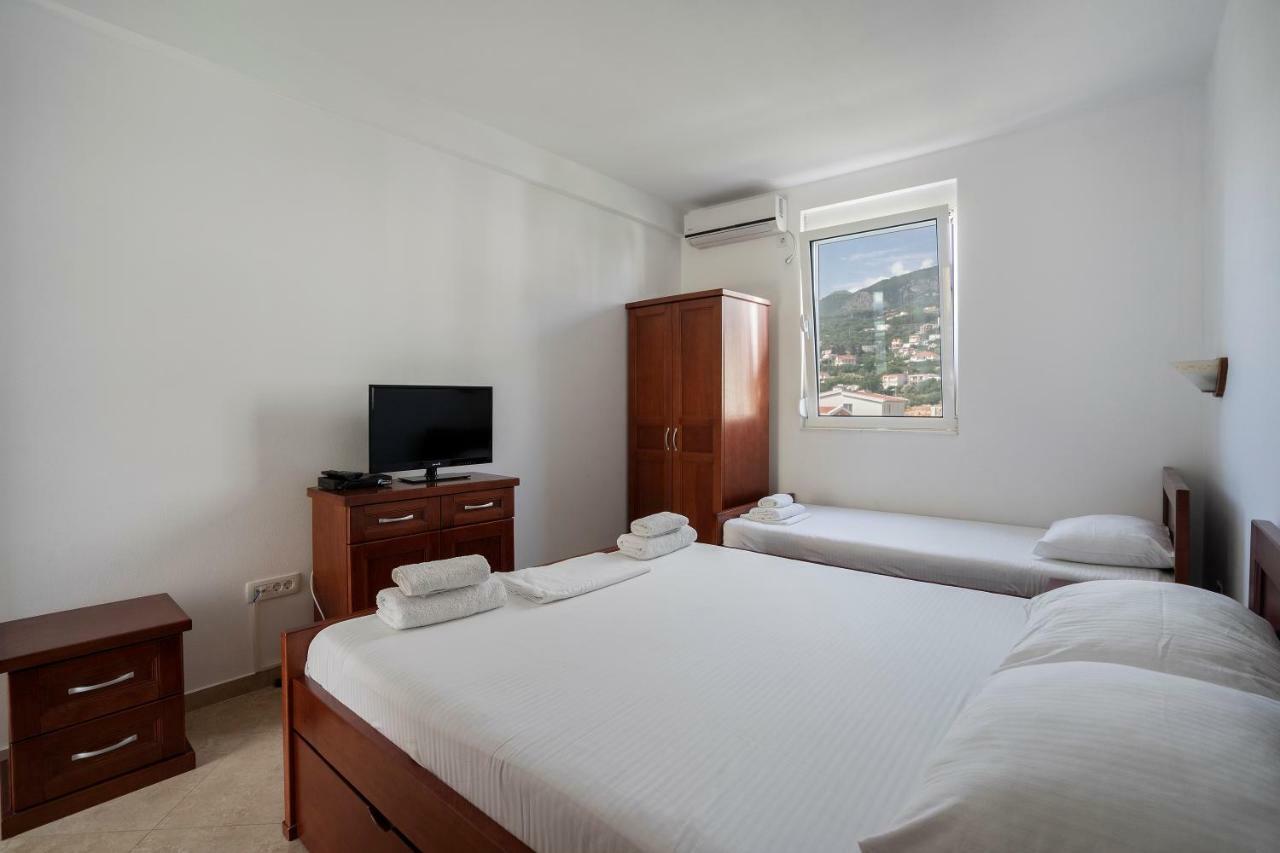 Apartments Vila A1 Dobra Voda Extérieur photo