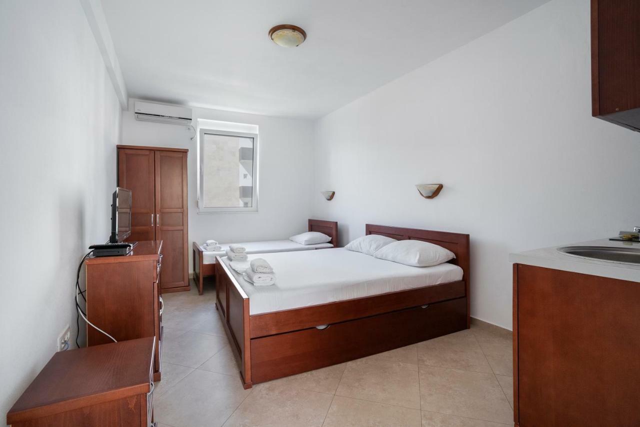 Apartments Vila A1 Dobra Voda Extérieur photo