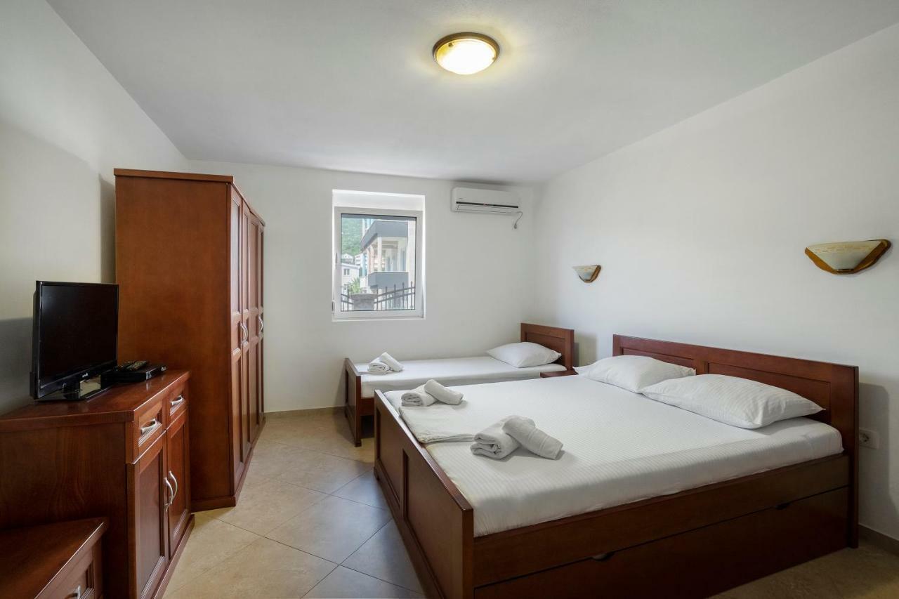 Apartments Vila A1 Dobra Voda Extérieur photo