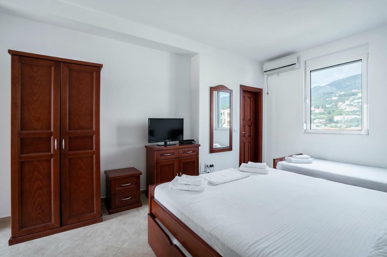 Apartments Vila A1 Dobra Voda Extérieur photo